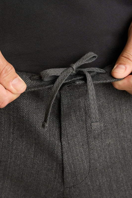 Wool Drawstring Trouser